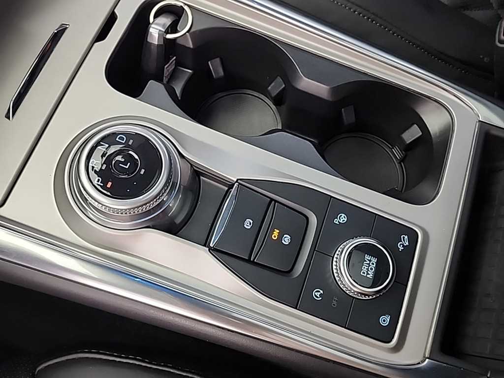 Ford Explorer - Vista 8