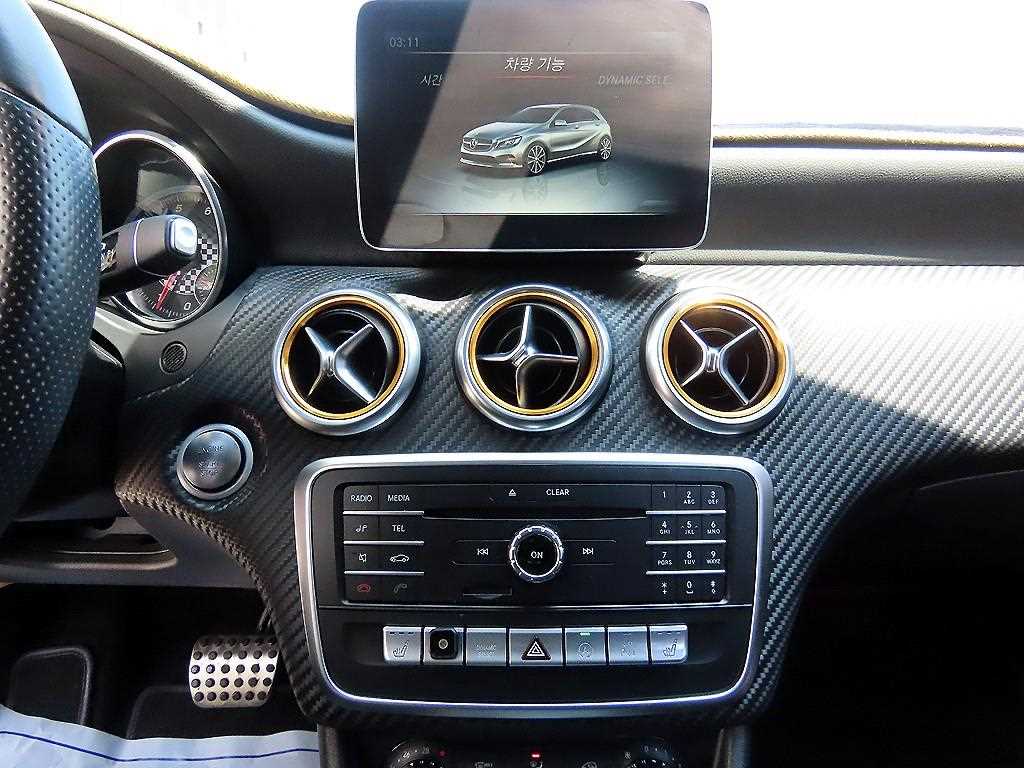 Mercedes Benz A Class 2018 Blanco - Importación desde Corea - HF Imports Iquique - Foto 13
