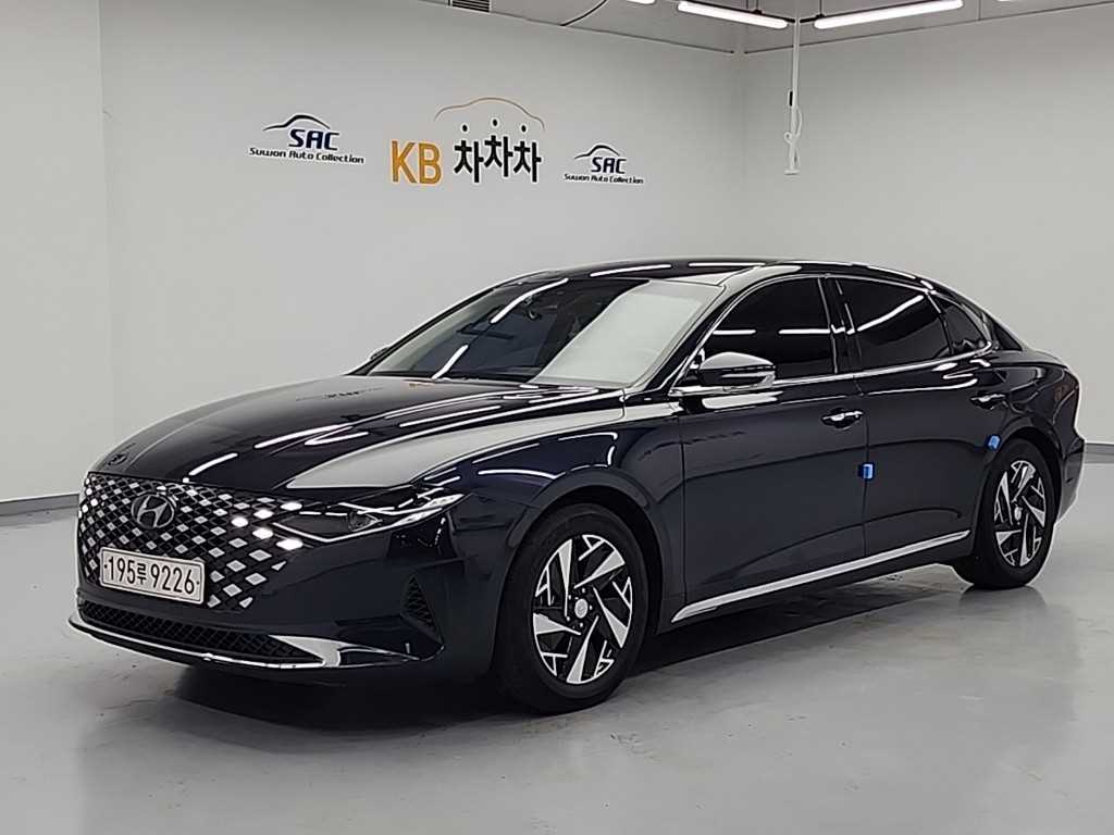 HYUNDAI Grandeur - Vista 2