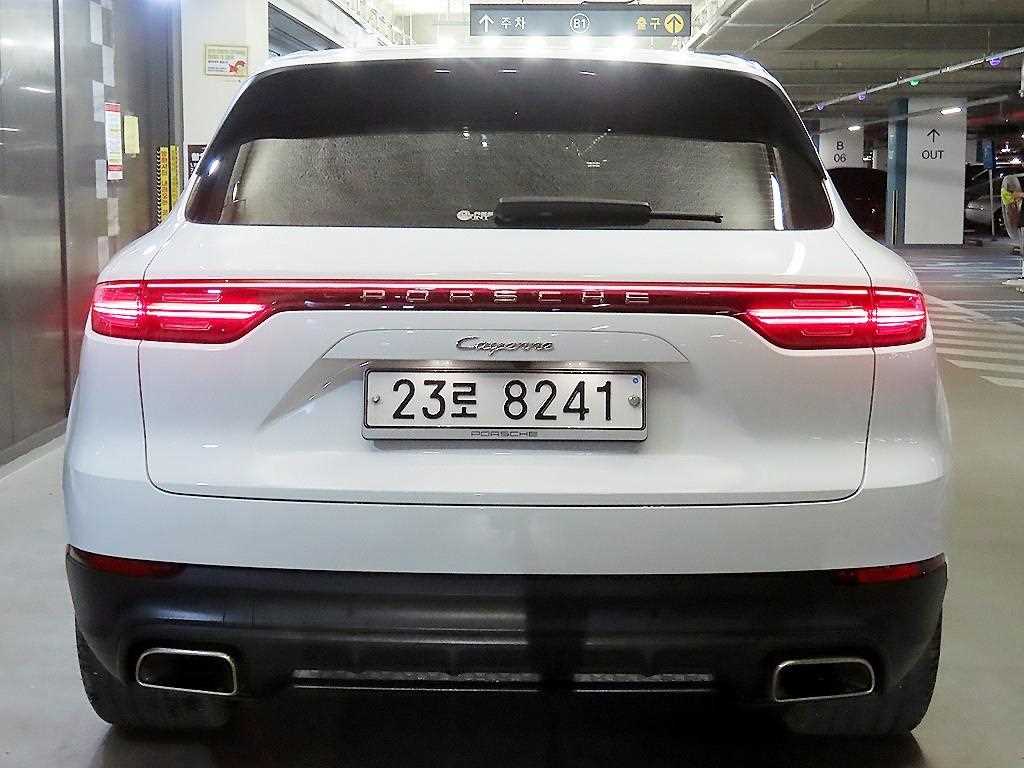 Porsche Cayenne - Vista 5
