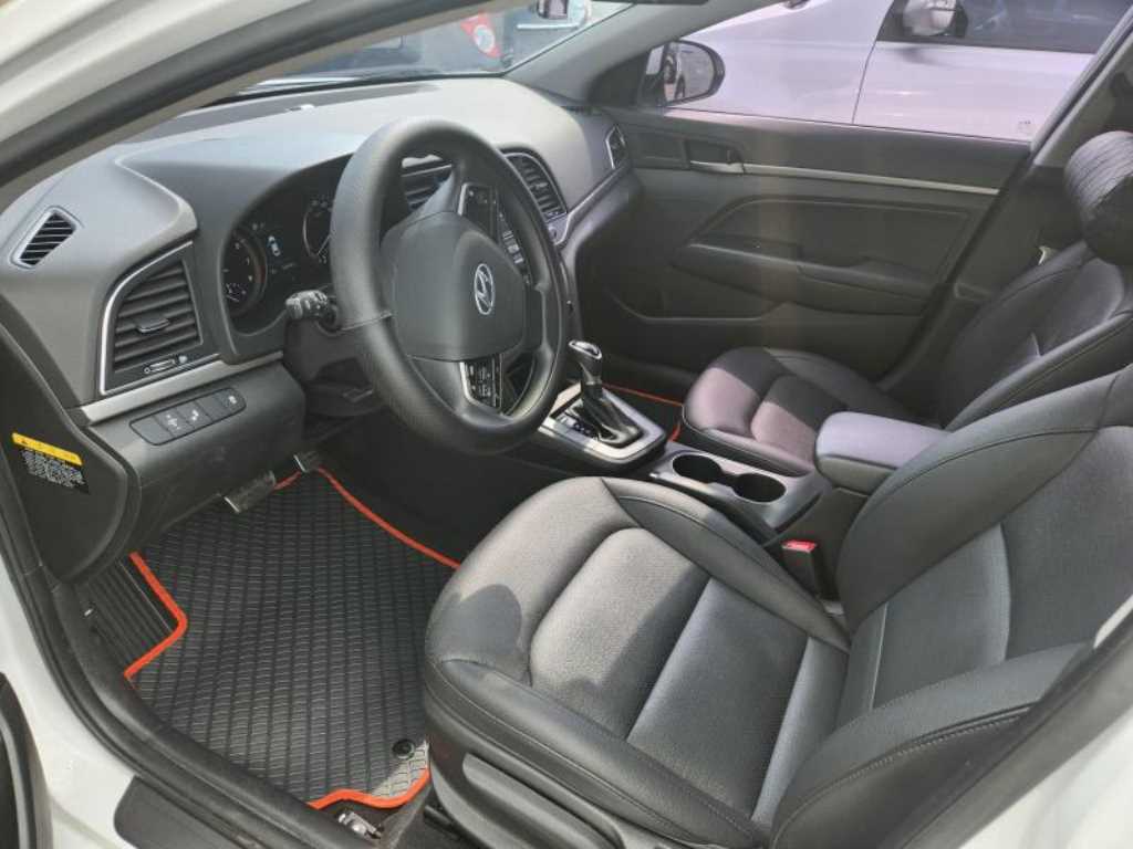 HYUNDAI Avante 2018 - Importación desde Corea - HF Imports Iquique - Foto 14
