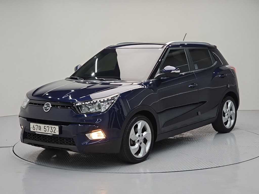 Ssangyong Tivoli 2015 Azul - Importación desde Corea - HF Imports Iquique - Foto 1