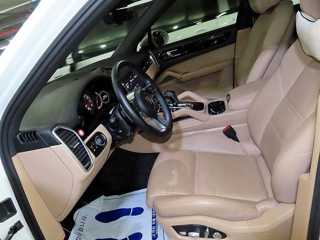 Porsche Cayenne - Vista 6