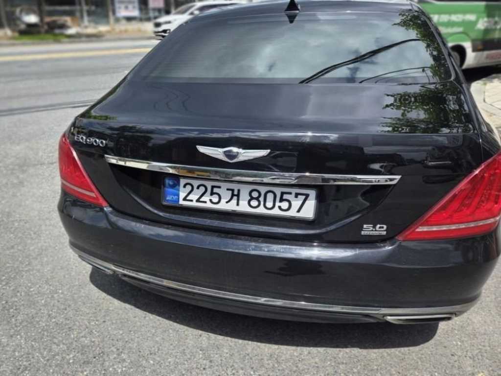 Genesis EQ900 - Vista 2
