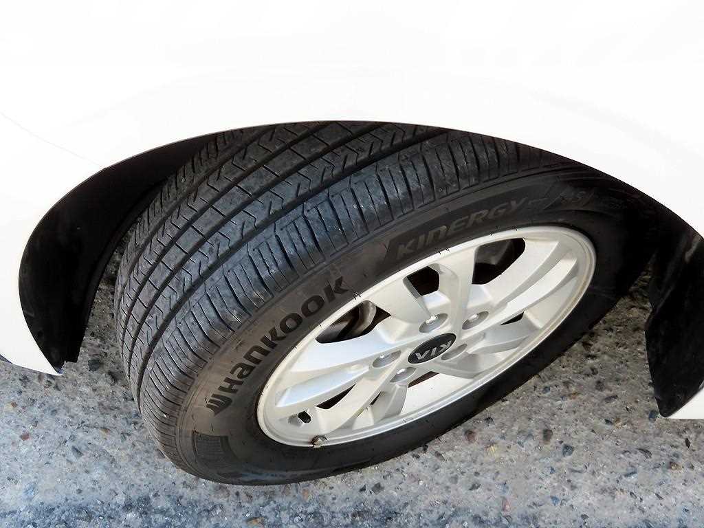KIA K3 2019 Blanco - Importación desde Corea - HF Imports Iquique - Foto 18