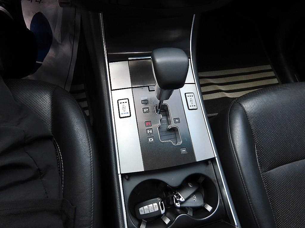 HYUNDAI Veracruz - Vista 10