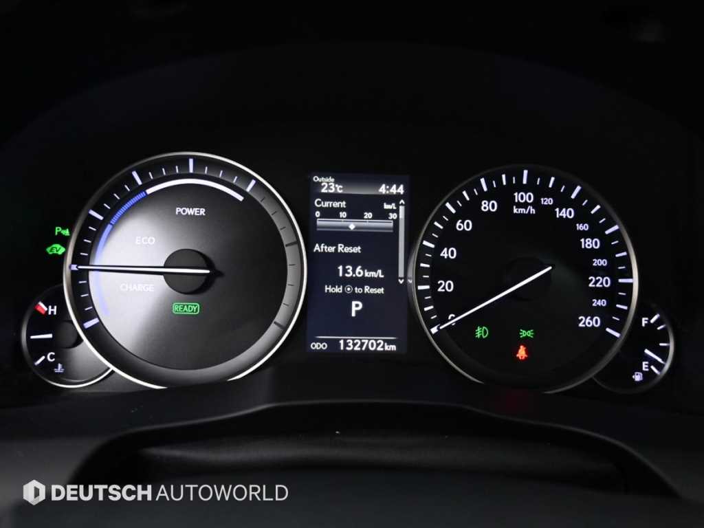 Lexus ES - Vista 8