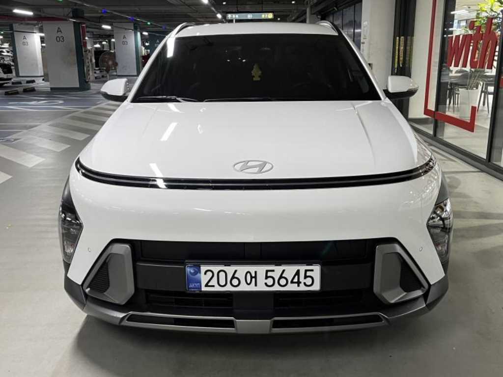 HYUNDAI Kona - Vista 2