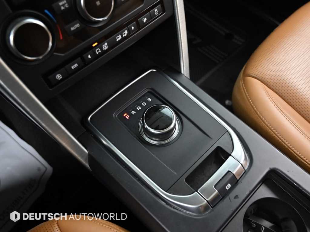 Land Rover Discovery Sports - Vista 9