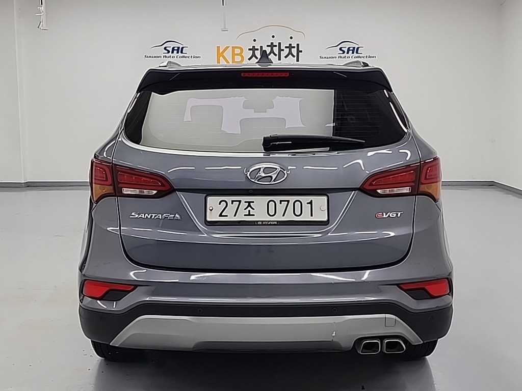 HYUNDAI Santa Fe - Vista 3