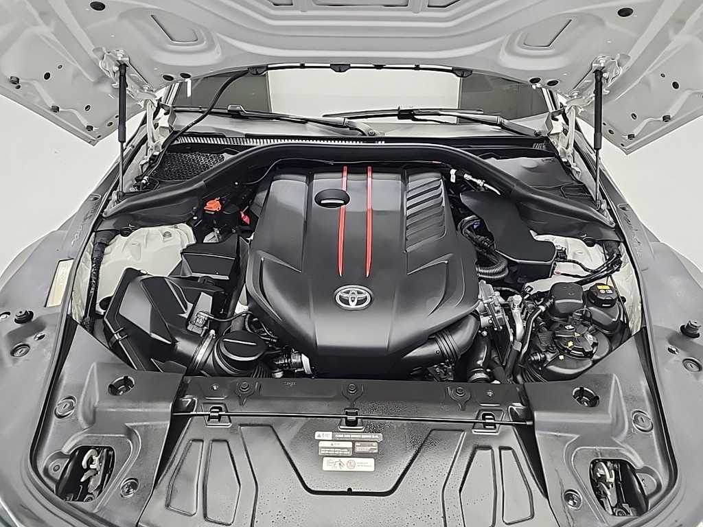 Toyota Supra - Vista 5
