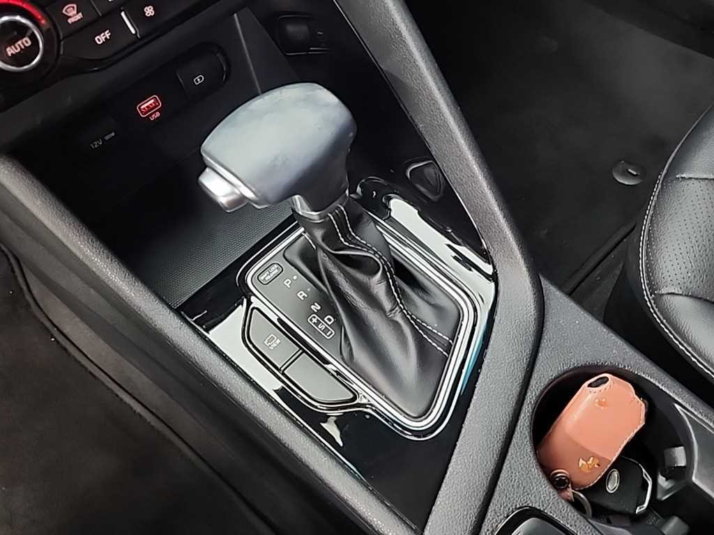 KIA Niro - Vista 8