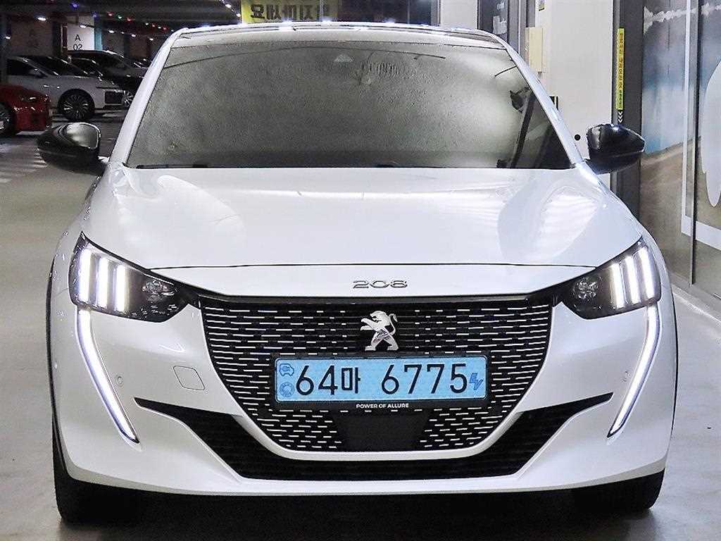 Peugeot 208 - Vista 2