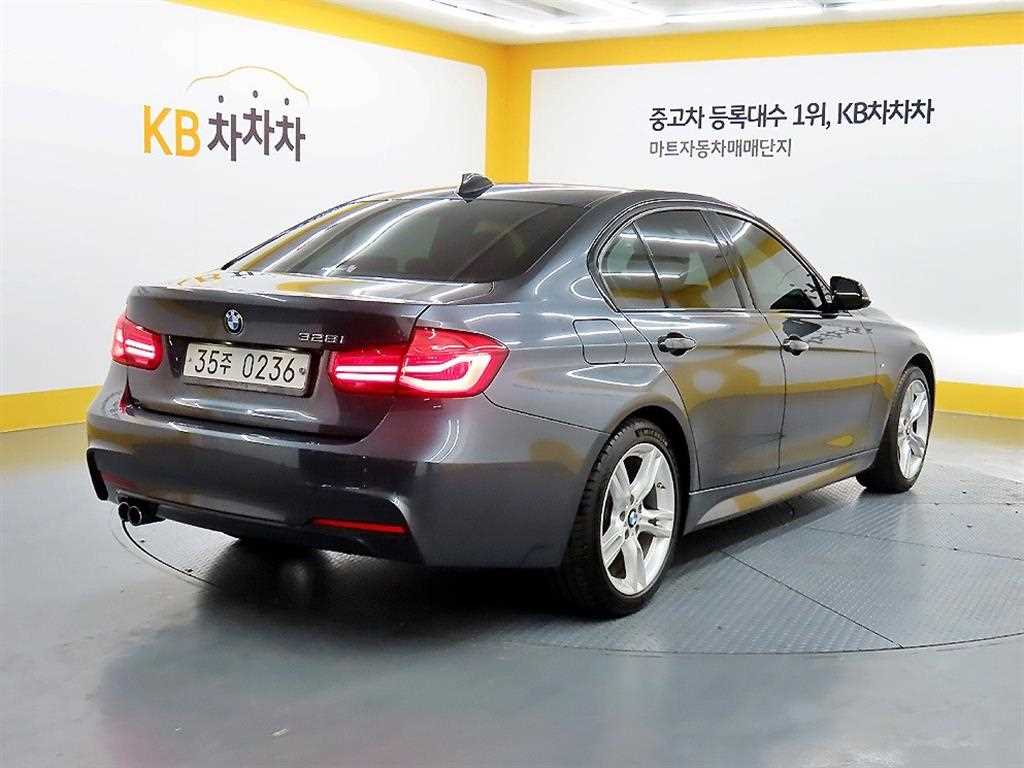 BMW 3 series - Vista 4