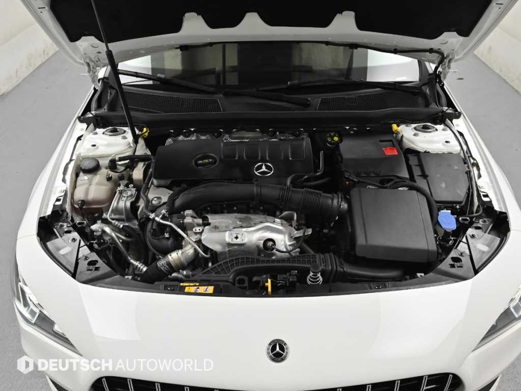 Mercedes Benz CLA Class - Vista 6