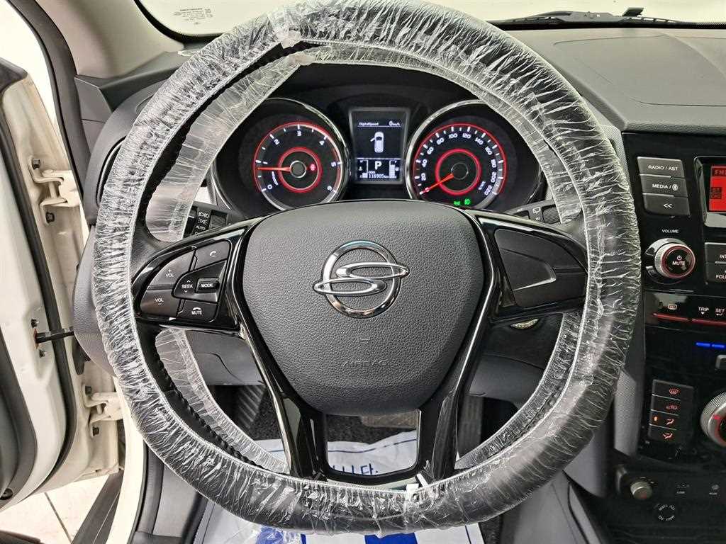 Ssangyong Tivoli - Vista 7