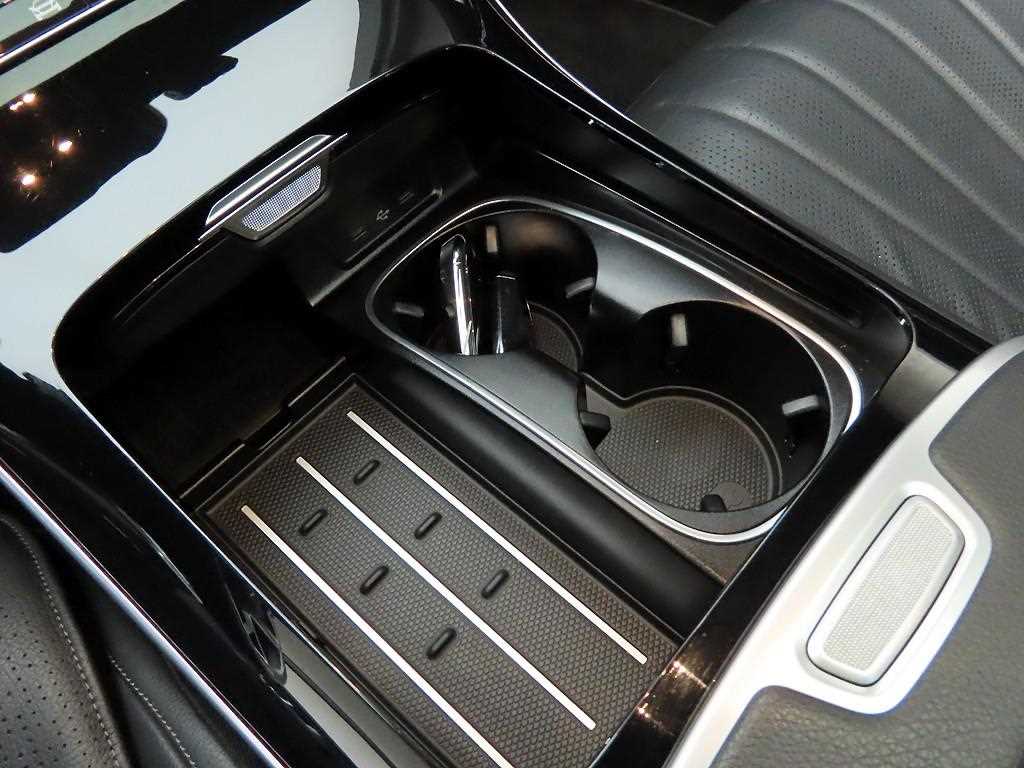 Mercedes Benz S Class - Vista 12