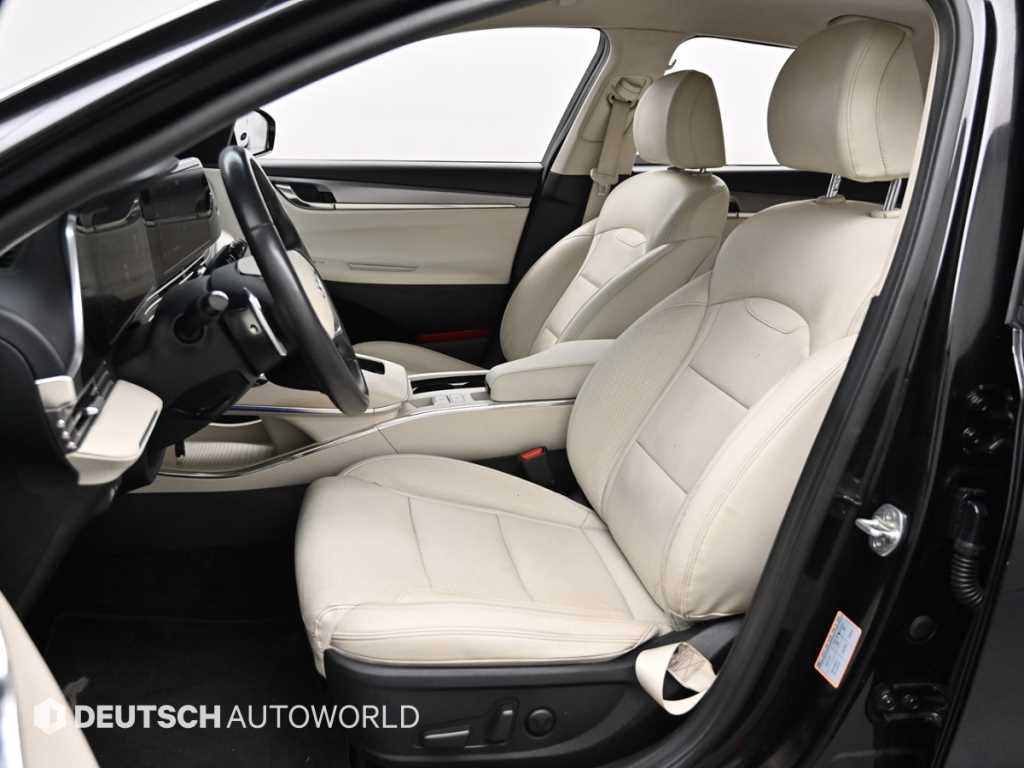 HYUNDAI Grandeur - Vista 8