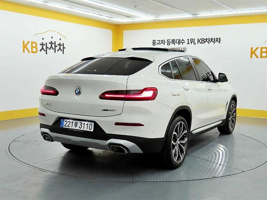 BMW X4 - Vista 3