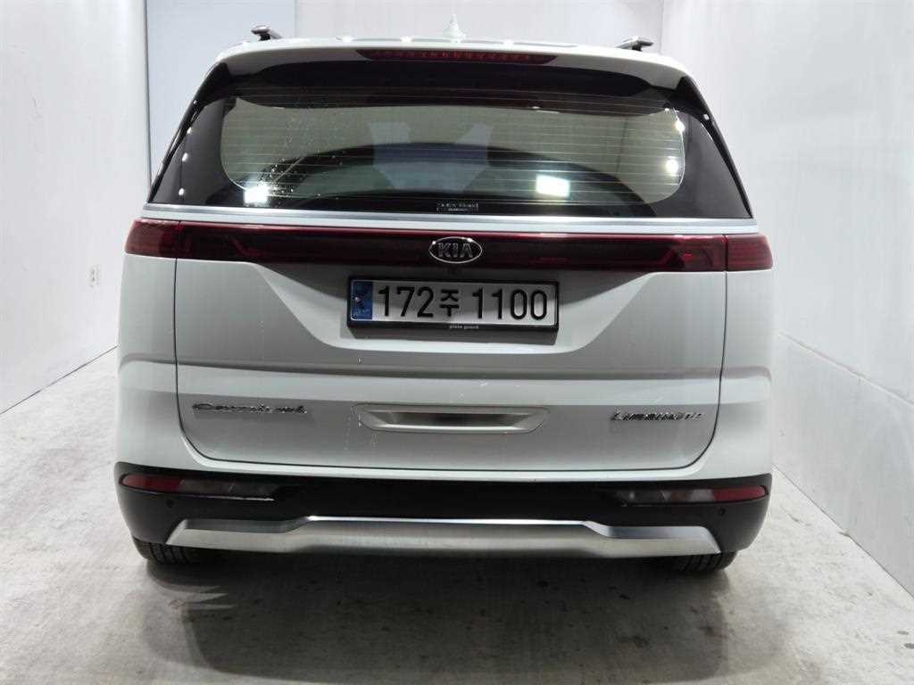 KIA Carnival - Vista 3