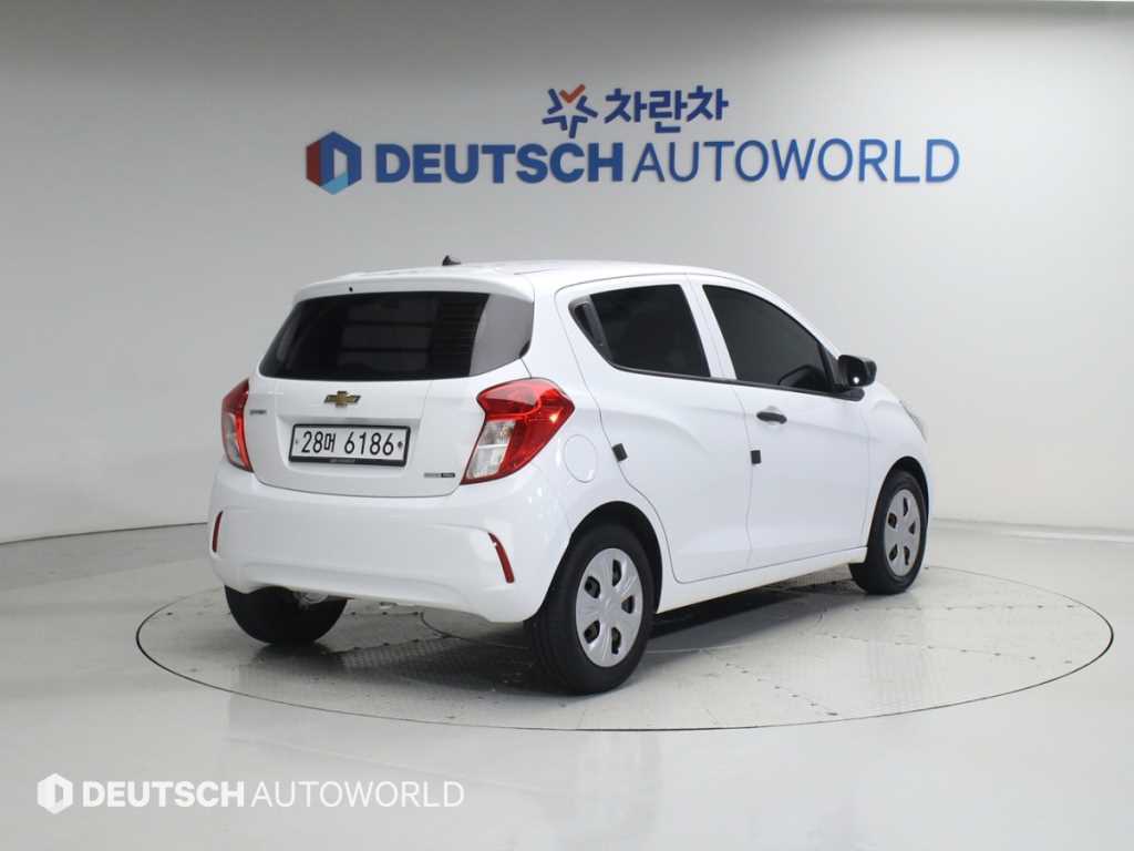 Chevrolet Spark - Vista 2