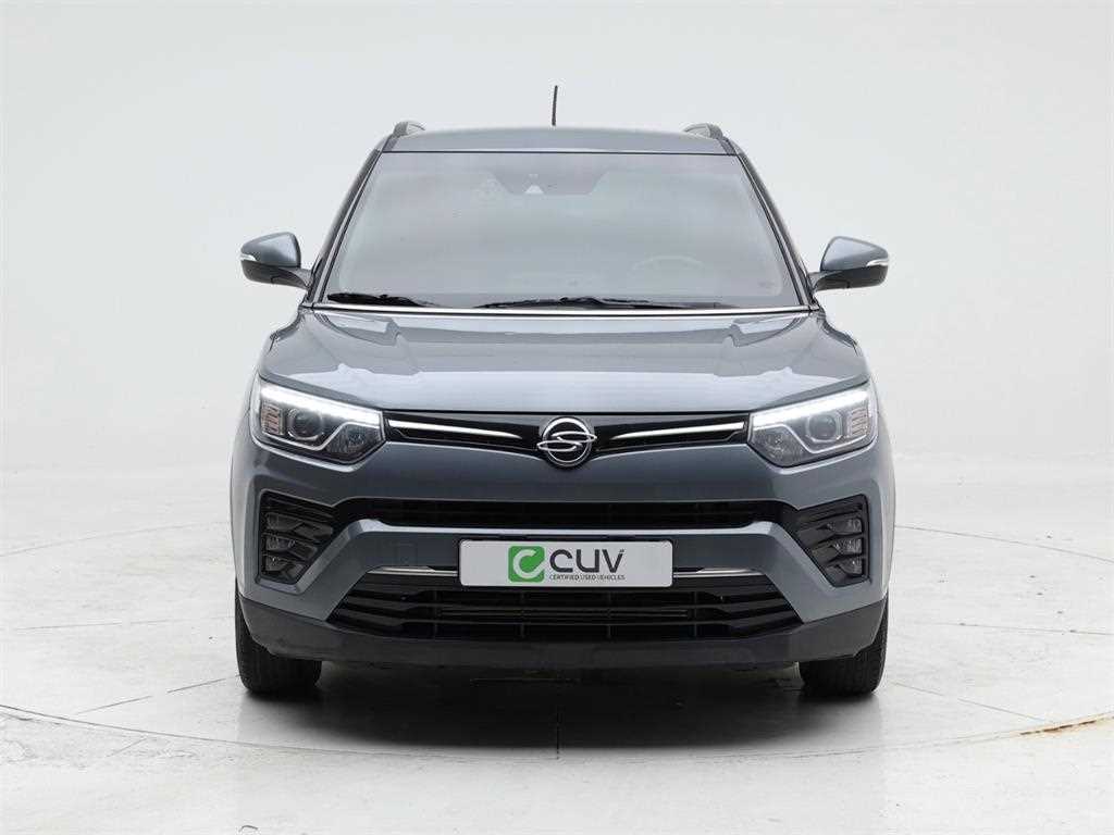 Ssangyong Tivoli - Vista 2
