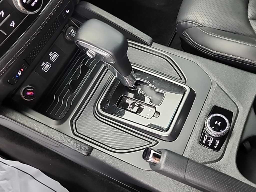 Ssangyong Rexton - Vista 8