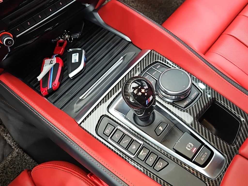 BMW X5M - Vista 8