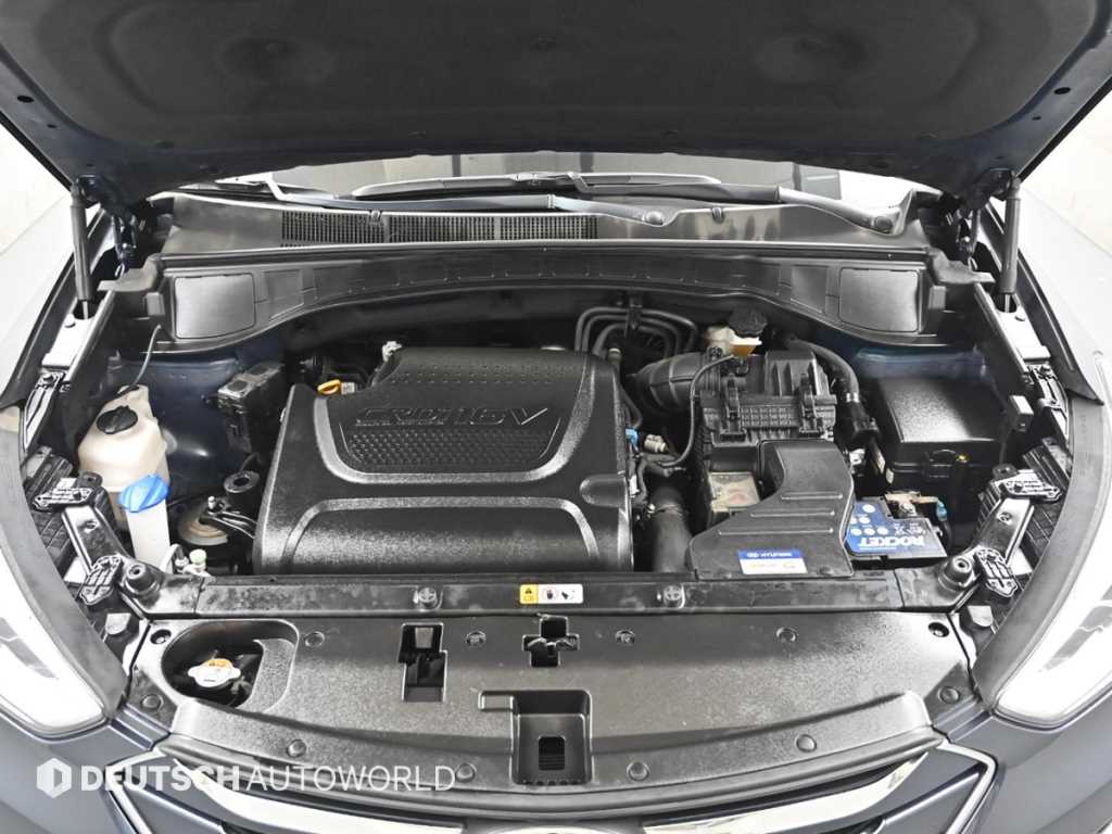 HYUNDAI Santa Fe - Vista 6