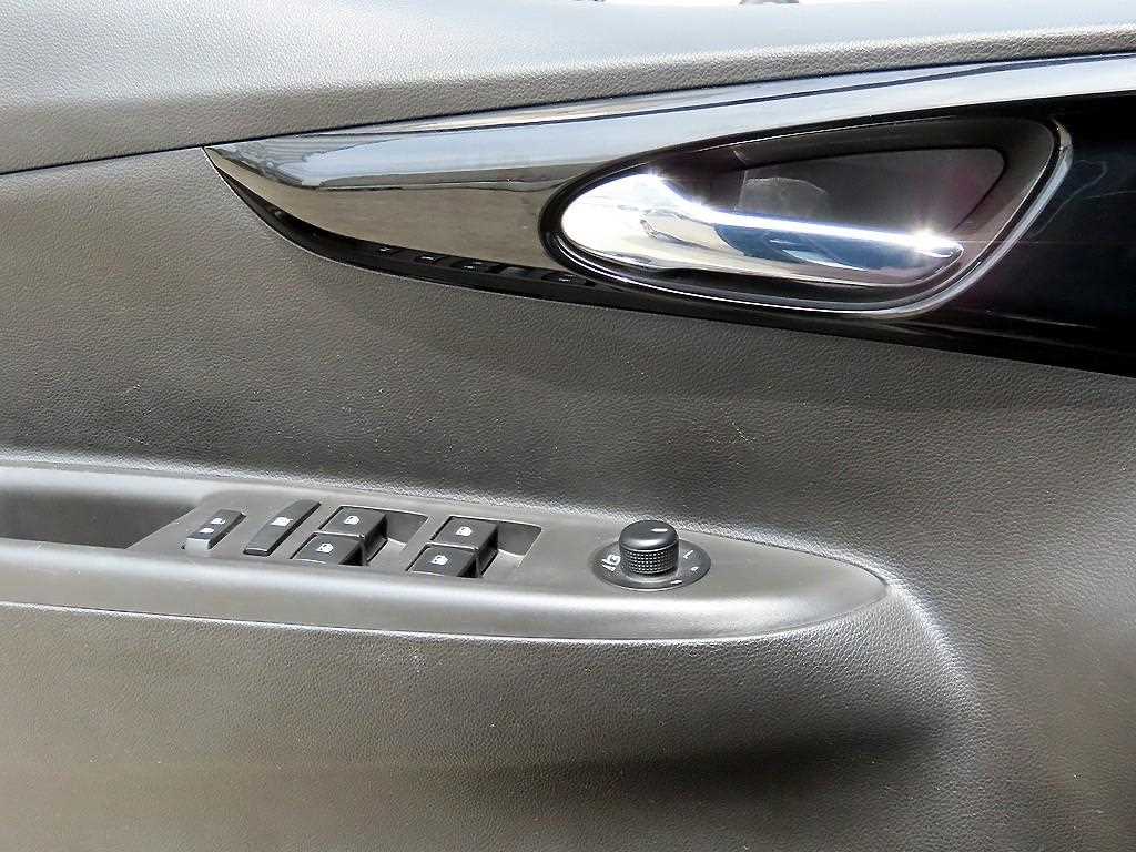 Chevrolet Spark - Vista 11