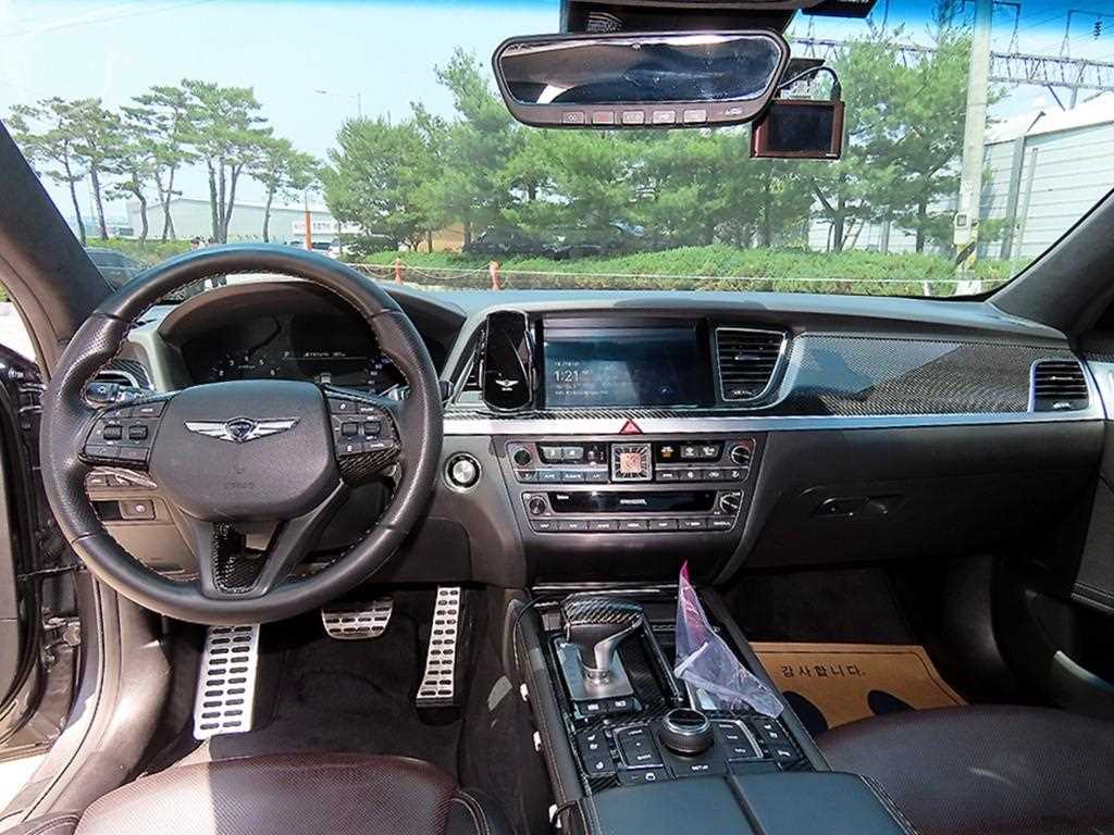Genesis G80 - Vista 7