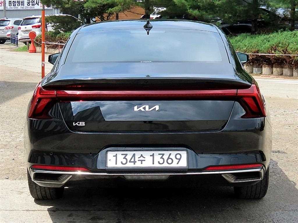 KIA K8 - Vista 4