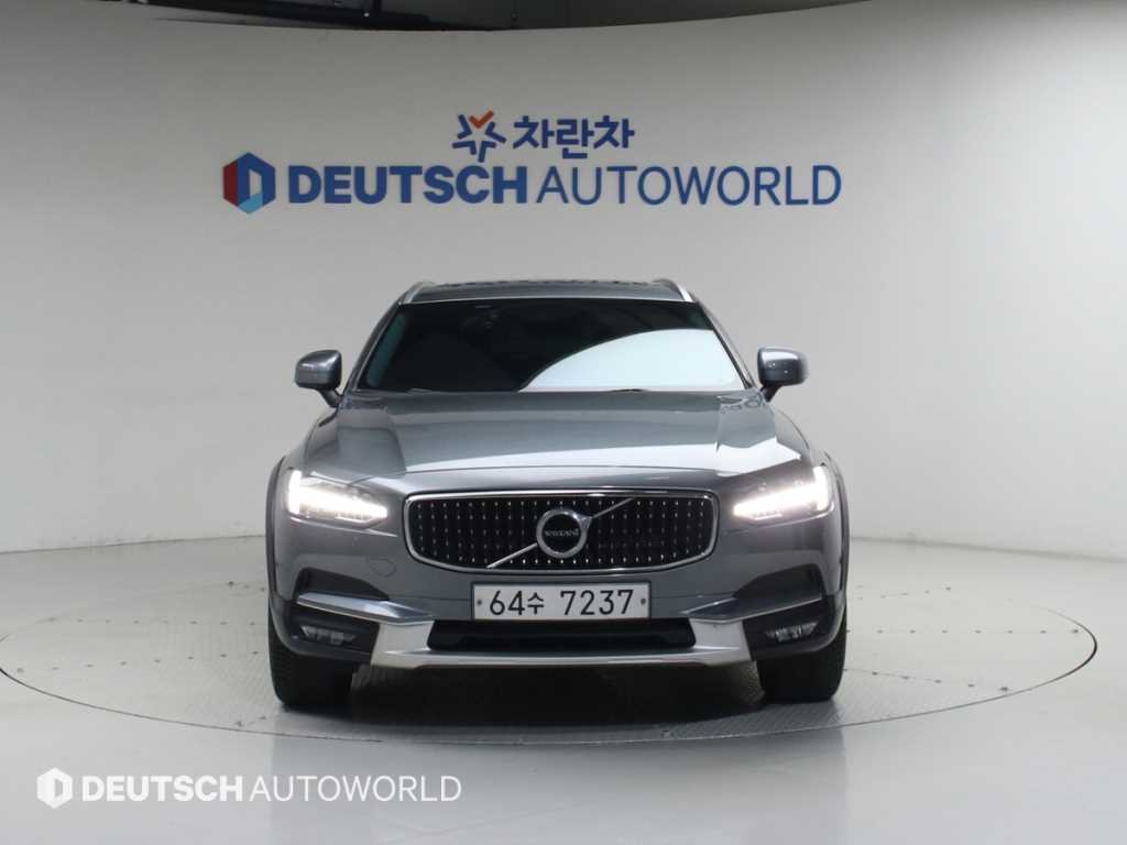 Volvo V90 - Vista 3