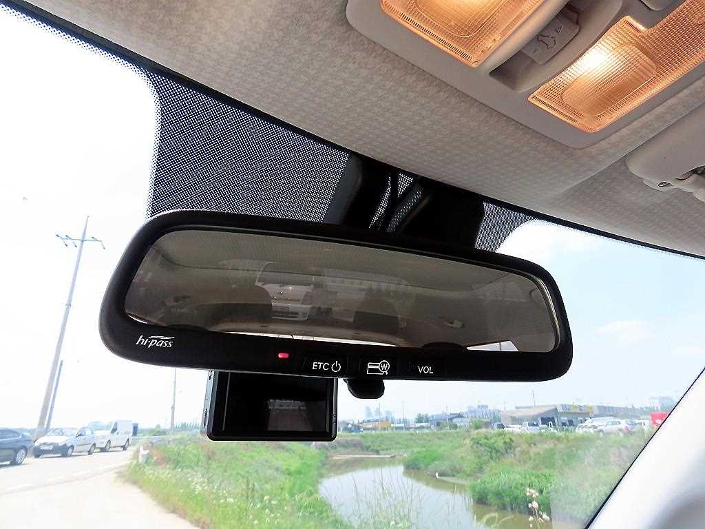 HYUNDAI Casper - Vista 12