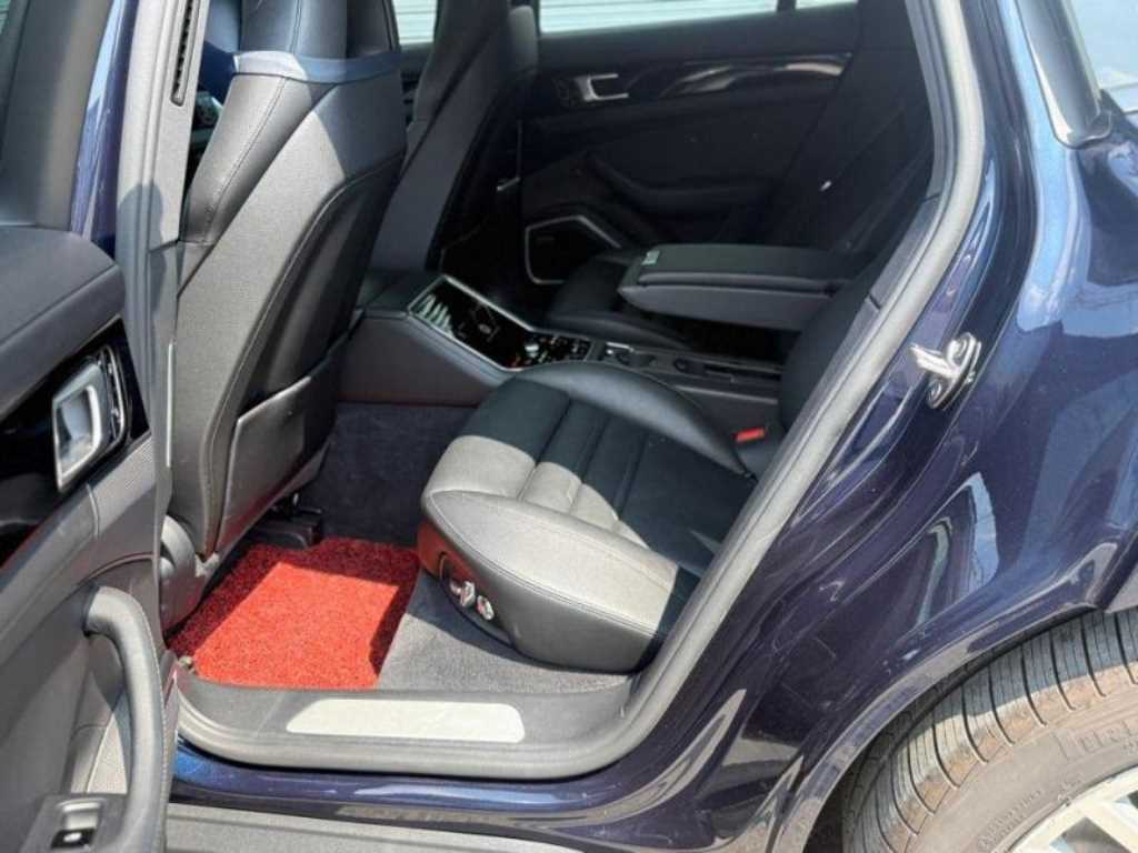 Porsche Panamera - Vista 11