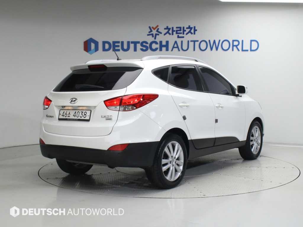 HYUNDAI Tucson - Vista 2