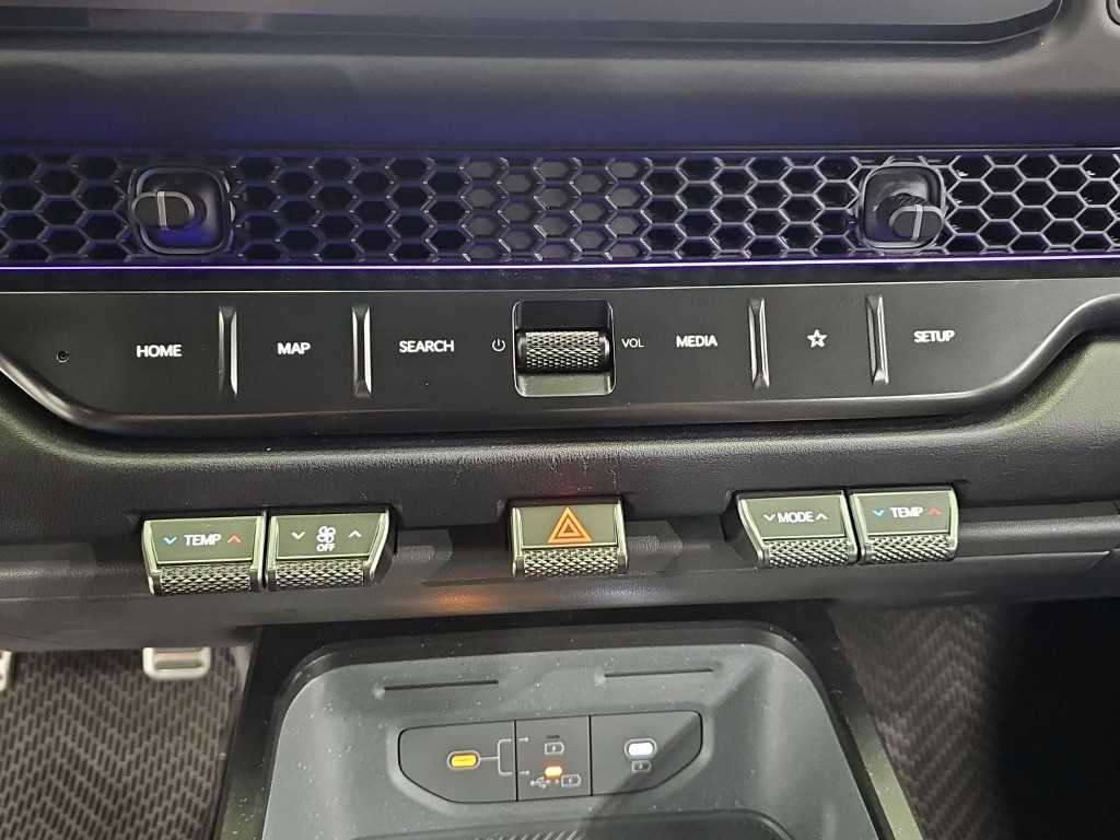 KIA Tasman - Vista 10