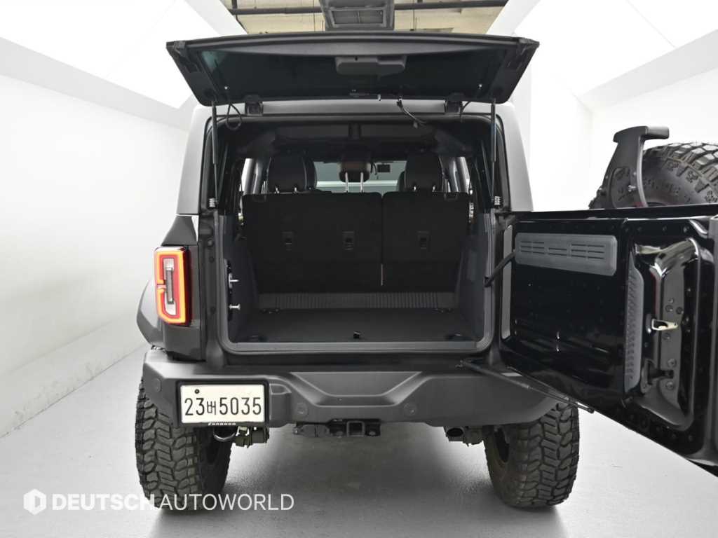 Ford Bronco 2023 Negro - Importación desde Corea - HF Imports Iquique - Foto 19
