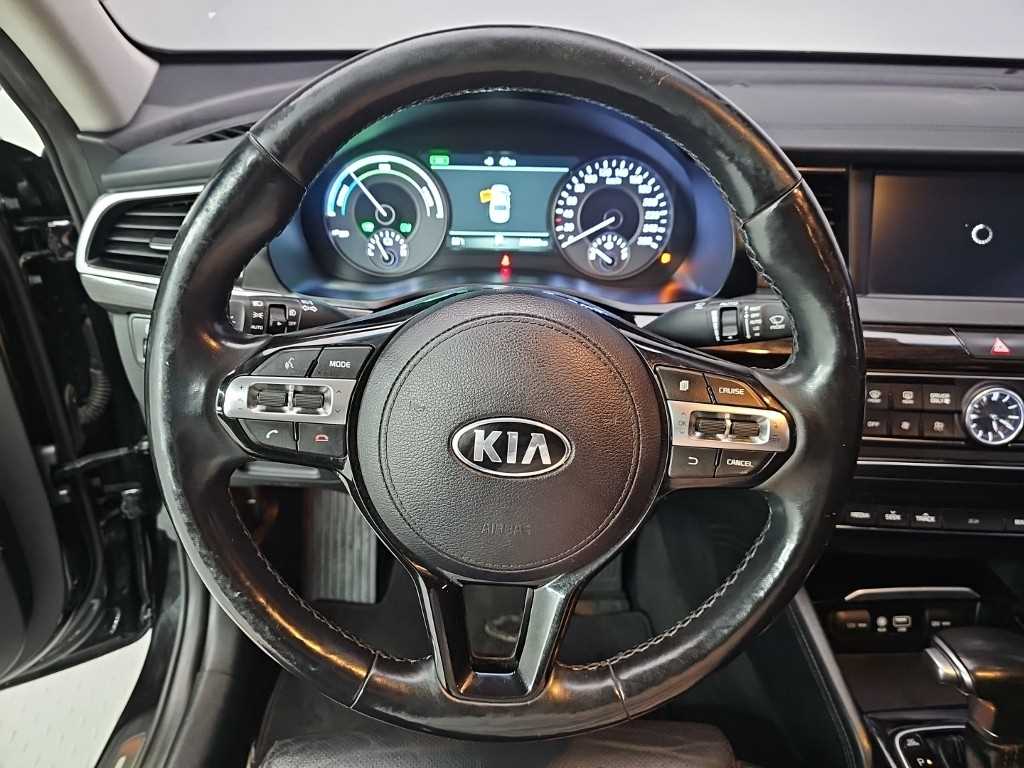 KIA K7 - Vista 9