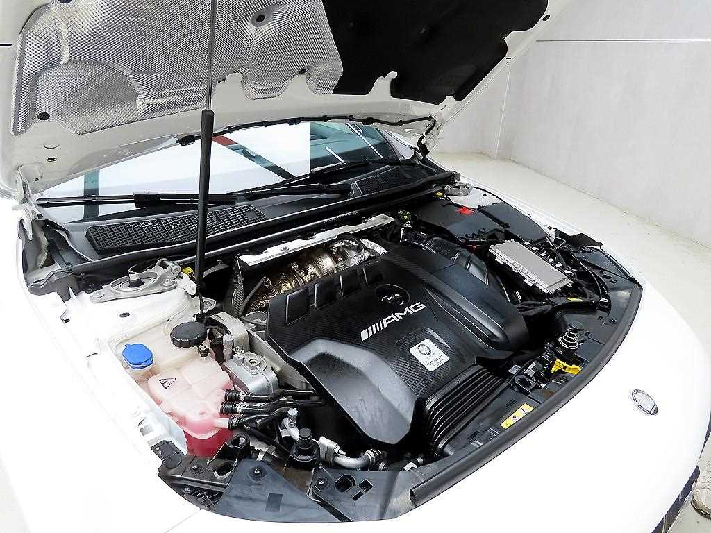 Mercedes Benz A Class 2025 the color of pearl - Importación desde Corea - HF Imports Iquique - Foto 18