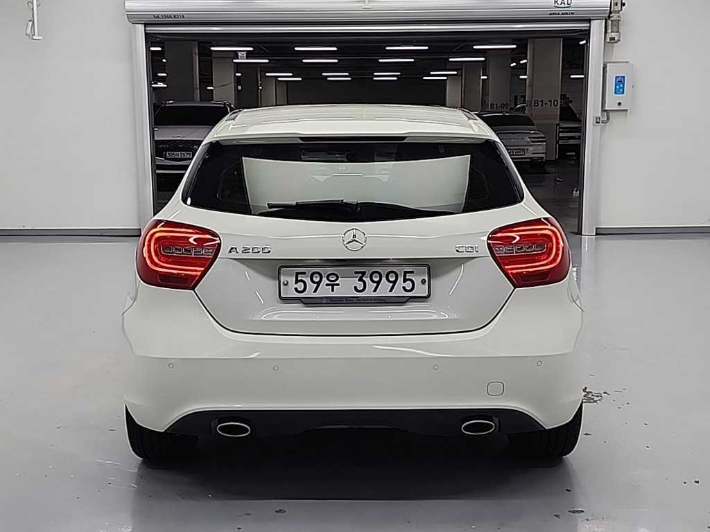 Mercedes Benz A Class - Vista 3