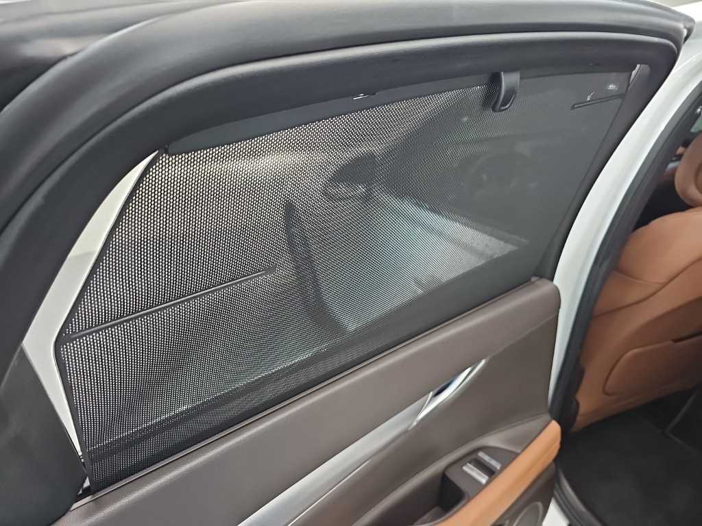 Genesis G80 2022 Blanco - Importación desde Corea - HF Imports Iquique - Foto 13