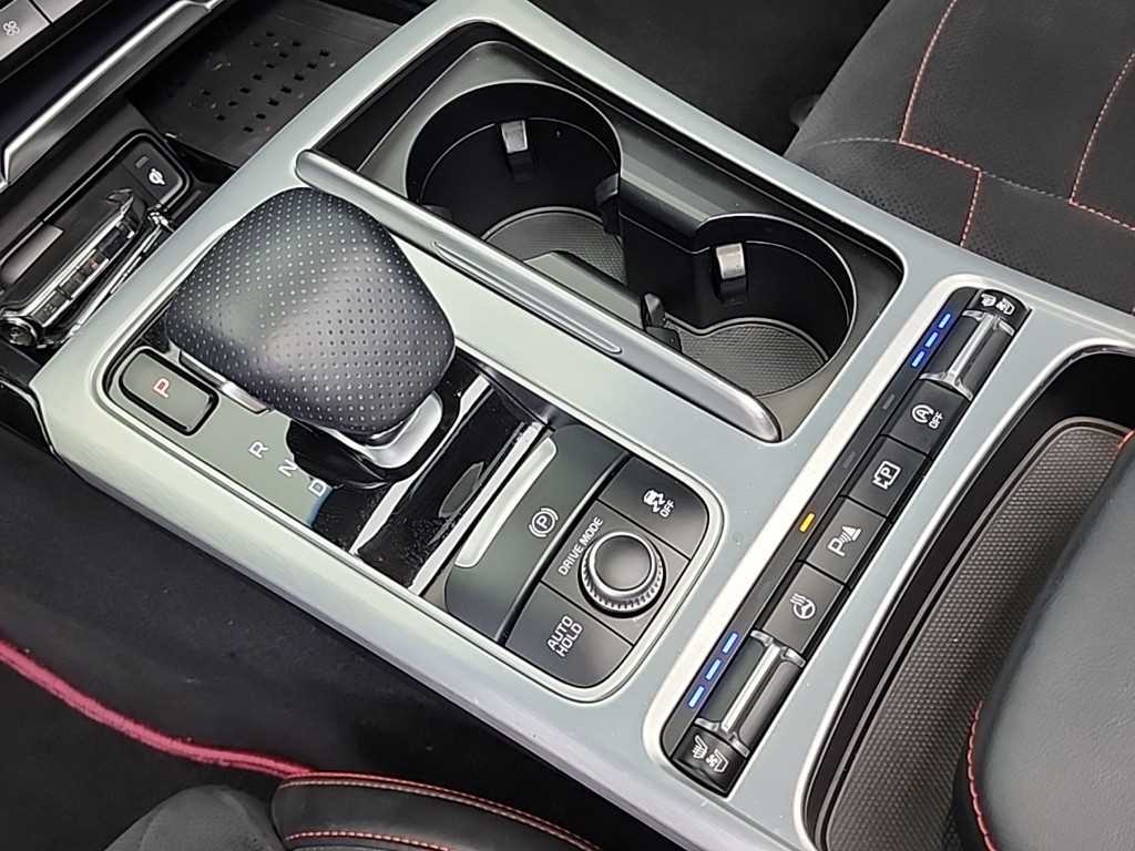 KIA Stinger - Vista 8