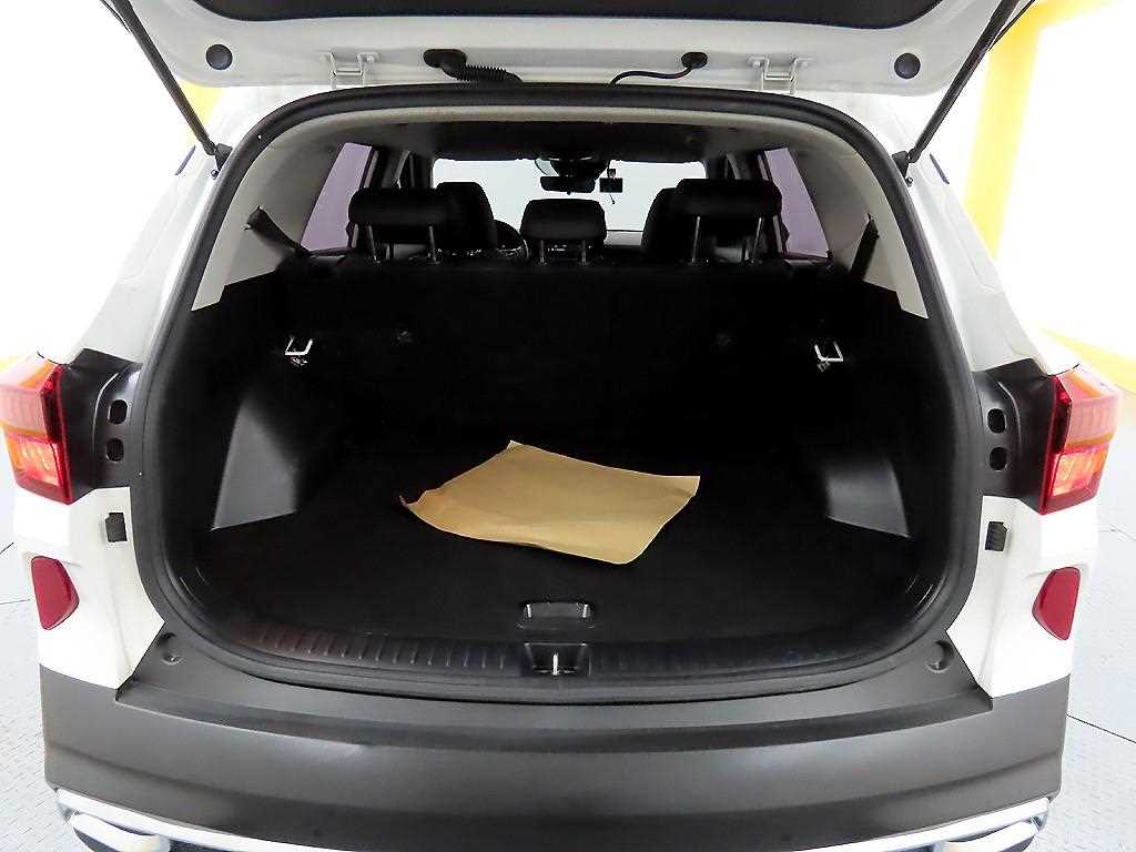 KIA Seltos 2023 - Importación desde Corea - HF Imports Iquique - Foto 18