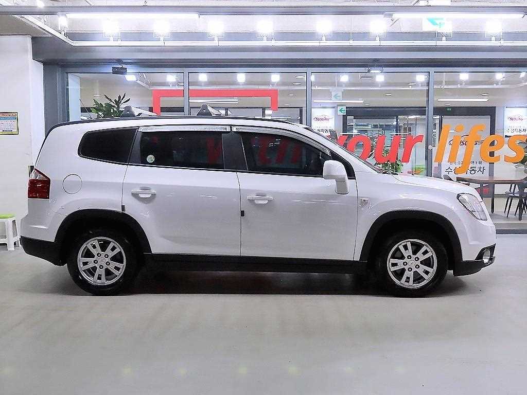 Chevrolet Orlando - Vista 3