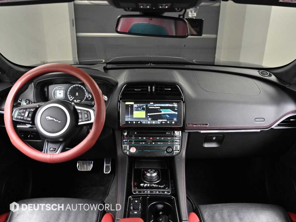 Jaguar F-PACE - Vista 7