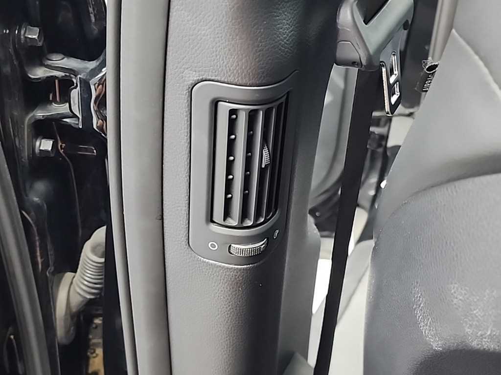 HYUNDAI Santa Fe 2017 Negro - Importación desde Corea - HF Imports Iquique - Foto 13