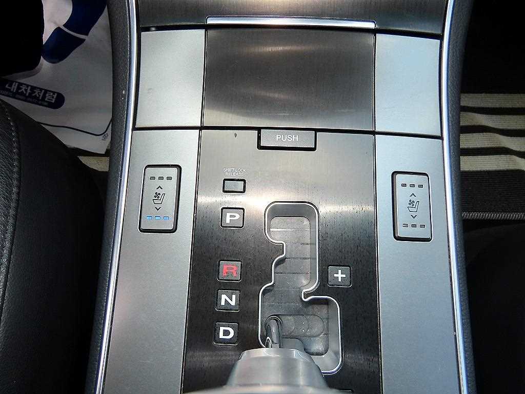 HYUNDAI Veracruz 2015 Gris - Importación desde Corea - HF Imports Iquique - Foto 13