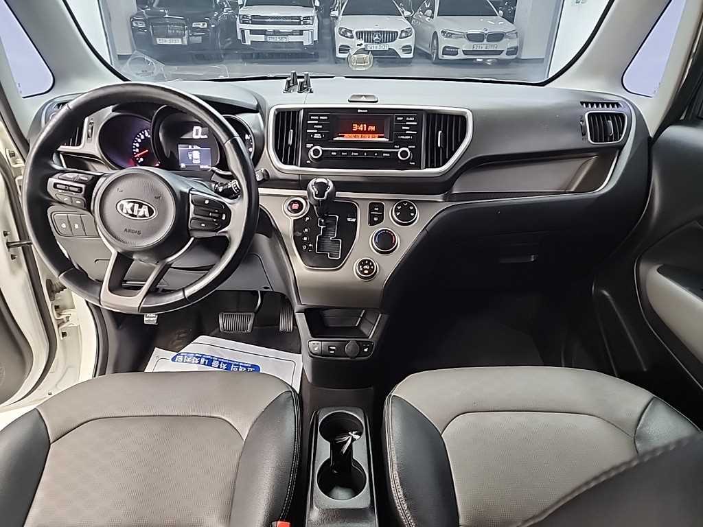 KIA Ray - Vista 7