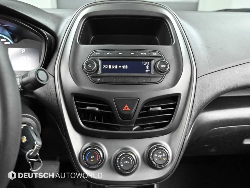 Chevrolet Spark 2019 Blanco - Importación desde Corea - HF Imports Iquique - Foto 14